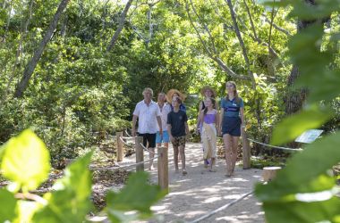 Creating Reef Ambassadors with Reef Biosearch Marine Biologists